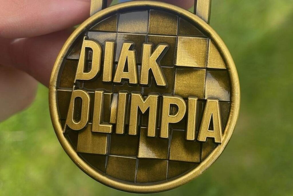 Atlétika Diákolimpia ÜCSB Megyei Döntő Atlétika Diákolimpia ÜCSB Megyei Döntő